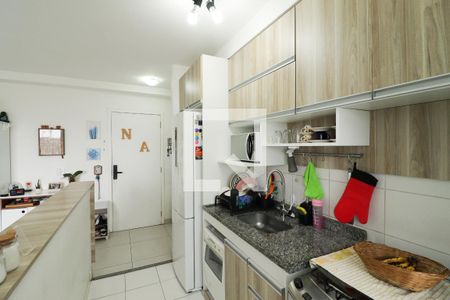 Cozinha e Área de Serviço de apartamento para alugar com 2 quartos, 60m² em Vila Amalia (zona Norte), São Paulo