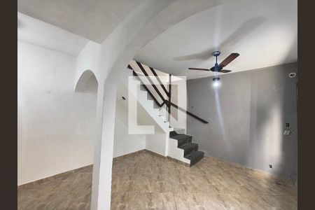 Casa para alugar com 2 quartos, 150m² em Curicica, Rio de Janeiro