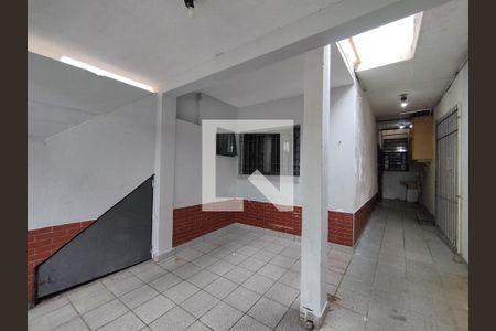 Garagem de casa para alugar com 1 quarto, 65m² em Vila da Saúde, São Paulo