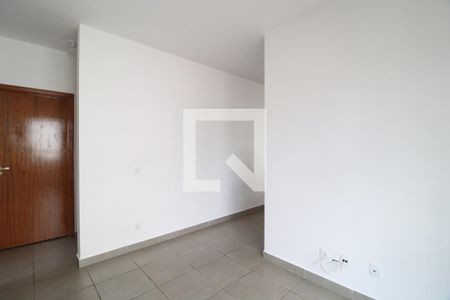 Sala de apartamento para alugar com 2 quartos, 55m² em Santa Mônica, Uberlândia