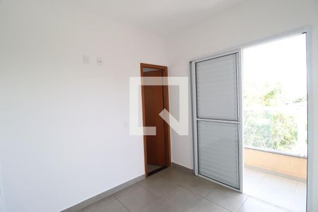 Suite de apartamento para alugar com 2 quartos, 55m² em Santa Mônica, Uberlândia