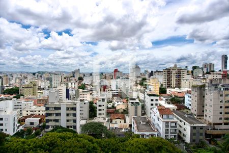 Apartamento para alugar com 3 quartos, 80m² em Cidade Nova, Belo Horizonte