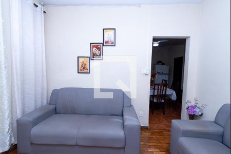 Casa à venda com 5 quartos, 420m² em Tirol, Contagem