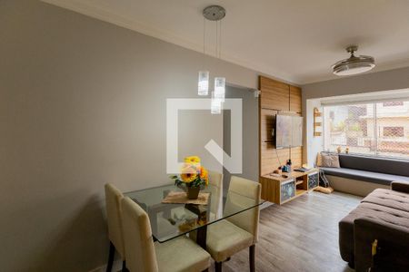 Sala de estar  de apartamento à venda com 3 quartos, 69m² em Vila Santana, São Paulo
