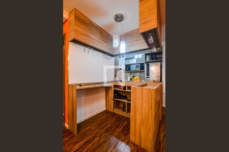 Sala de apartamento para alugar com 2 quartos, 68m² em Parque Jaçatuba, Santo André