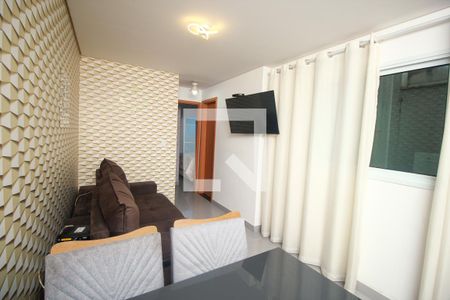 Sala de apartamento à venda com 2 quartos, 45m² em Vila Pires, Santo André