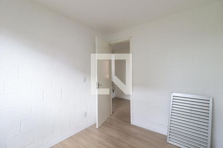 Quarto 1 de apartamento à venda com 2 quartos, 40m² em Rubem Berta, Porto Alegre