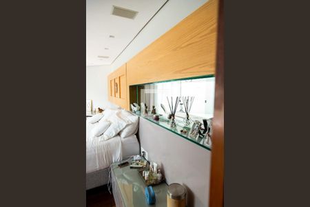 Foto 01 de casa à venda com 5 quartos, 919m² em Paquetá, Belo Horizonte