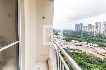 Sacada de apartamento para alugar com 3 quartos, 68m² em Jardim Tupanci, Barueri