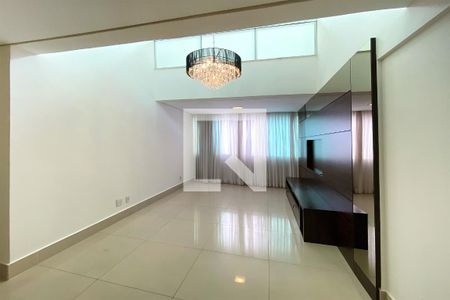 Sala de apartamento à venda com 3 quartos, 250m² em Carmo, Belo Horizonte