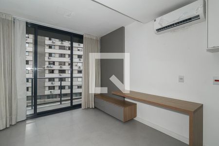 Sala / Quarto / Cozinha de apartamento à venda com 1 quarto, 30m² em Independência, Porto Alegre