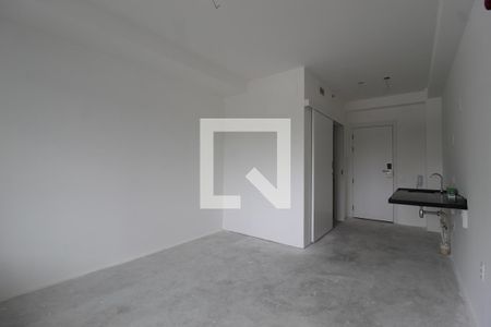 Sala/Quarto de kitnet/studio à venda com 1 quarto, 30m² em Indianópolis, São Paulo