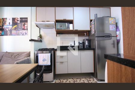 Sala/Cozinha de apartamento para alugar com 2 quartos, 34m² em Vila Ema, São Paulo