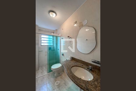 Banheiro de apartamento para alugar com 2 quartos, 90m² em Aclimação, São Paulo