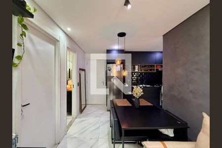 Sala de apartamento à venda com 2 quartos, 34m² em Santo Amaro, São Paulo