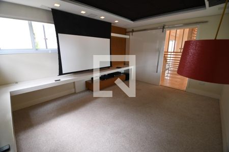 Sala de TV de casa de condomínio para alugar com 4 quartos, 420m² em Loteamento Alphaville Campinas, Campinas