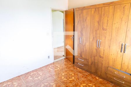Quarto 1 de casa para alugar com 3 quartos, 250m² em Novo Glória, Belo Horizonte