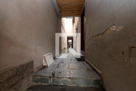 Corredor de casa para alugar com 3 quartos, 145m² em Jardim Regina Alice, Barueri