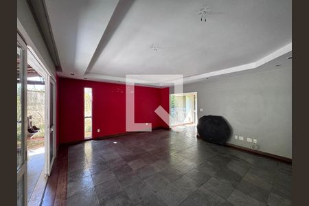 Sala de casa de condomínio à venda com 5 quartos, 460m² em Barra da Tijuca, Rio de Janeiro