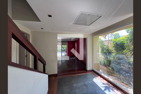 Sala de casa de condomínio à venda com 5 quartos, 460m² em Barra da Tijuca, Rio de Janeiro