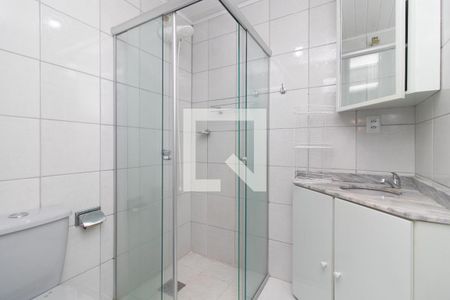 Banheiro de apartamento para alugar com 1 quarto, 40m² em Cristal, Porto Alegre