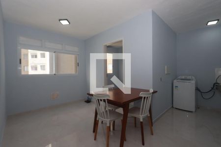 Sala de apartamento para alugar com 2 quartos, 35m² em Fazenda da Juta, São Paulo