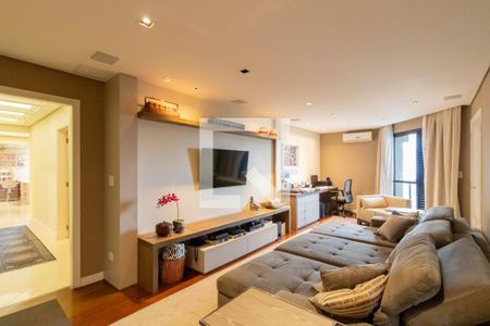 Sala de Tv de apartamento à venda com 4 quartos, 360m² em Centro, Guarulhos