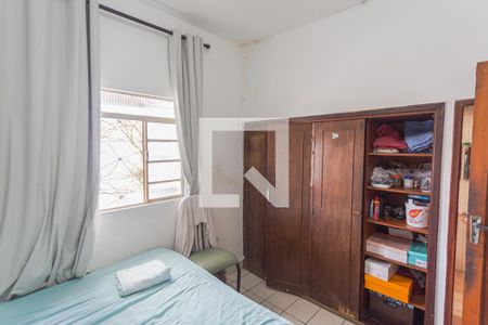 Suíte de casa à venda com 3 quartos, 250m² em Nova Floresta, Belo Horizonte