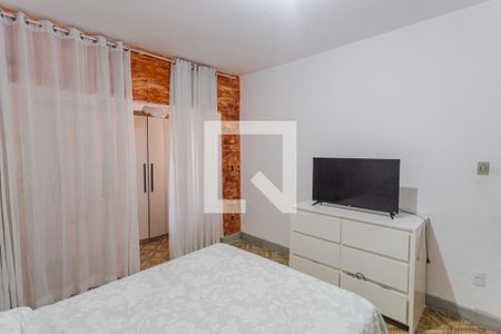 Quarto 1 de casa para alugar com 2 quartos, 130m² em Nova Floresta, Belo Horizonte