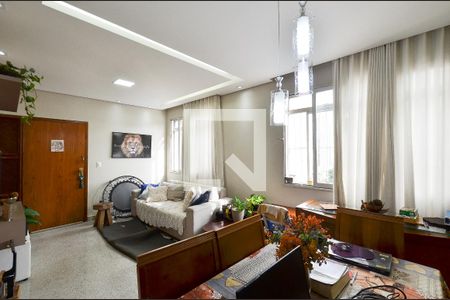 Sala Ambientes de apartamento para alugar com 3 quartos, 100m² em Centro, Belo Horizonte