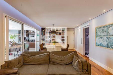 Sala de apartamento à venda com 3 quartos, 143m² em Vila Gumercindo, São Paulo