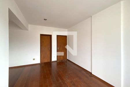 Sala de apartamento para alugar com 3 quartos, 80m² em Santo Antônio, Belo Horizonte