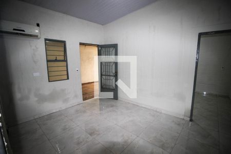 Casa para alugar com 3 quartos, 130m² em Jardim Zulmira, Sorocaba