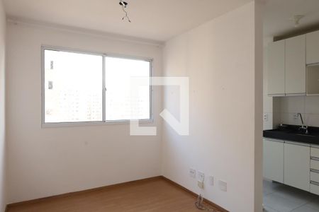 Sala de apartamento para alugar com 2 quartos, 44m² em Colônia (zona Leste), São Paulo