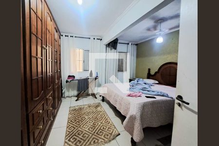 Casa para alugar com 5 quartos, 275m² em Veloso, Osasco