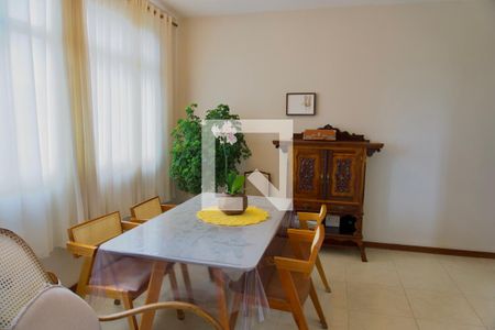 Sala de apartamento à venda com 3 quartos, 88m² em Santo Antônio, Belo Horizonte