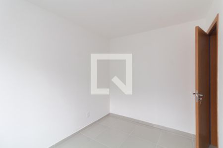 Quarto 2 de apartamento para alugar com 2 quartos, 46m² em Colônia (zona Leste), São Paulo