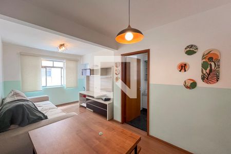 Sala de apartamento para alugar com 2 quartos, 64m² em Aclimação, São Paulo