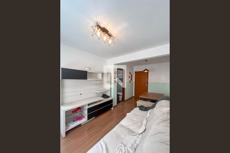 Sala de apartamento para alugar com 2 quartos, 64m² em Aclimação, São Paulo