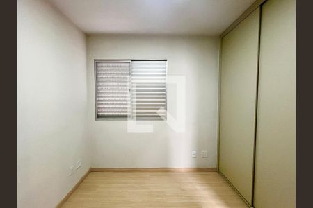 Casa para alugar com 2 quartos, 100m² em Castelo, Belo Horizonte