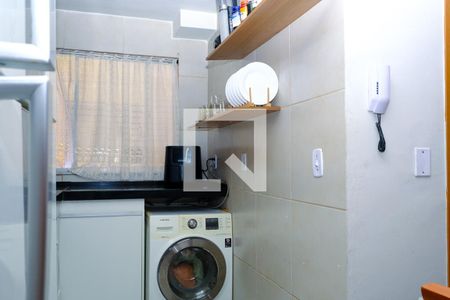 Cozinha de apartamento para alugar com 1 quarto, 47m² em Heliópolis, Belford Roxo
