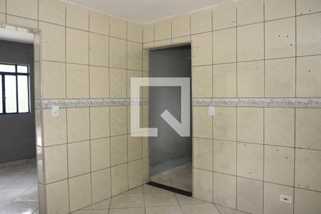 Cozinha de casa para alugar com 3 quartos, 90m² em Jardim Dom Jose, Embu das Artes