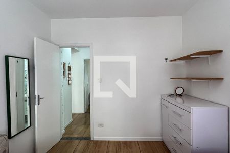 Quarto de apartamento para alugar com 2 quartos, 93m² em Aparecida, Santos