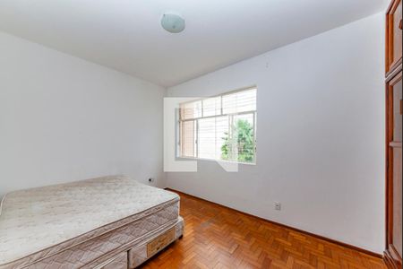 Quarto 1 de apartamento para alugar com 3 quartos, 152m² em Alto Barroca, Belo Horizonte