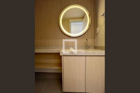 Lavabo de apartamento para alugar com 3 quartos, 127m² em Cambuí, Campinas