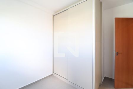 Quarto 1 de apartamento para alugar com 3 quartos, 68m² em Grand Ville, Uberlândia