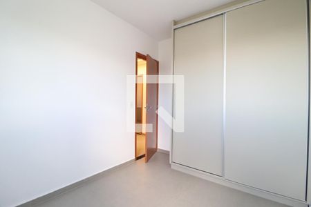 Quarto 1 de apartamento para alugar com 3 quartos, 68m² em Grand Ville, Uberlândia