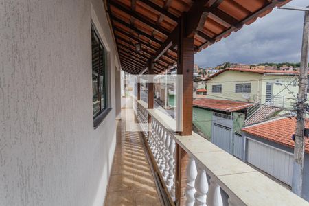 Varanda na Sala de casa para alugar com 4 quartos, 200m² em São Marcos, Belo Horizonte
