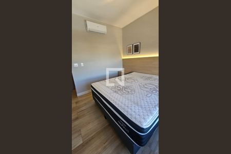 SUITE 1 de apartamento para alugar com 3 quartos, 98m² em Taquaral, Campinas