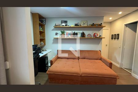 Sala de apartamento à venda com 2 quartos, 79m² em Jardim Tupanci, Barueri